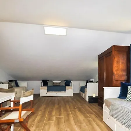 Holiday home Imprenable Piscine Taulis